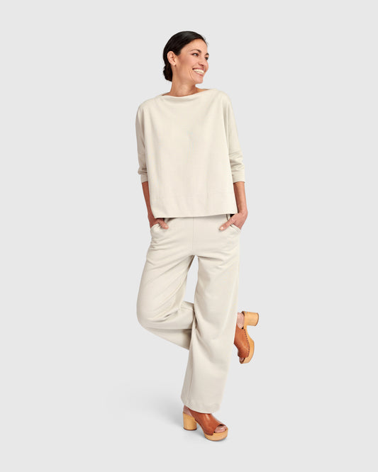 Alembika Cream Cotton‑Blend Loose Fit Top with 3/4 Sleeves and Neon Back Stripe