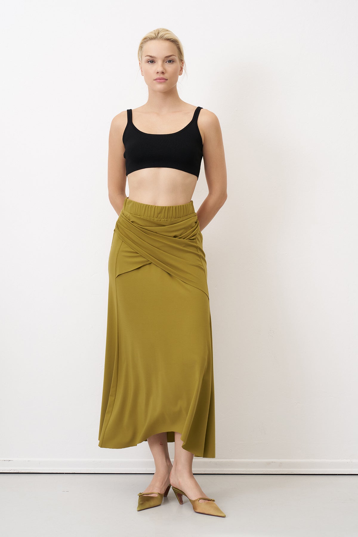 SIGNATURE PIECES + STYLING