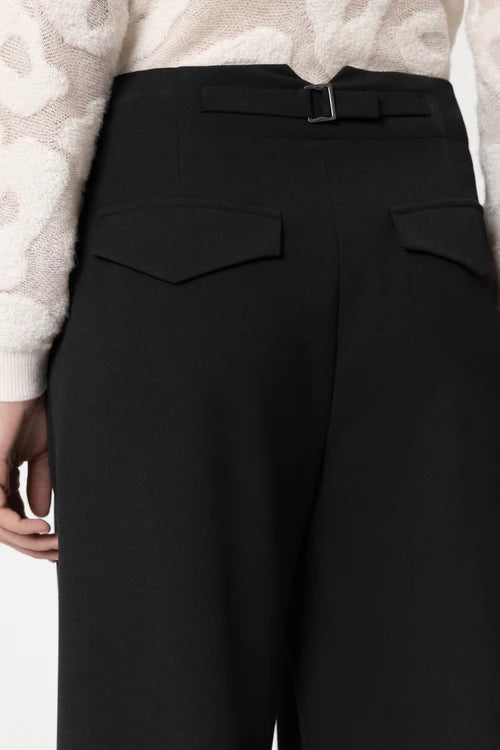Luisa Cerano Black Wide Leg Trousers with Pleats