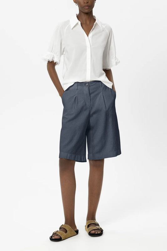 Luisa Cerano Tinted Blue Bermuda Shorts in Linen Blend
