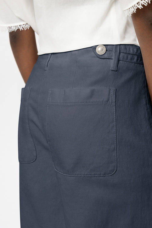 Luisa Cerano Tinted Blue Bermuda Shorts in Linen Blend