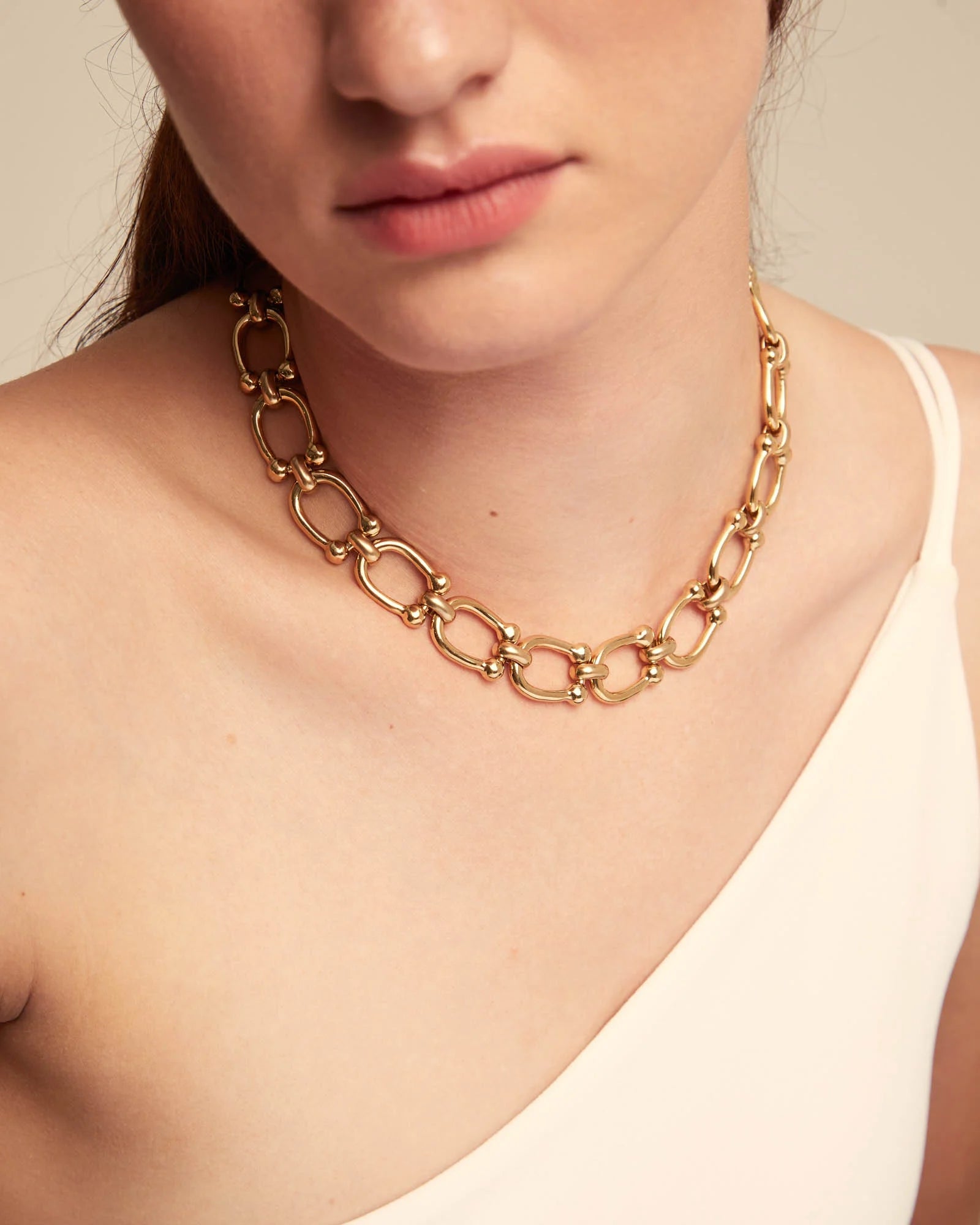 Uno de 50 Gold Short Link Chain Necklace COL1898