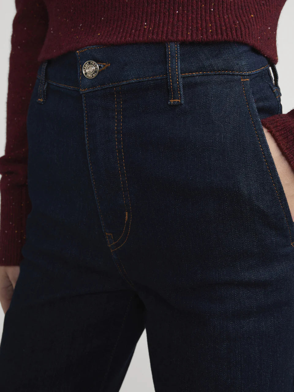 Frame Rinse High Rise Straight Long Length Jeans 1026814